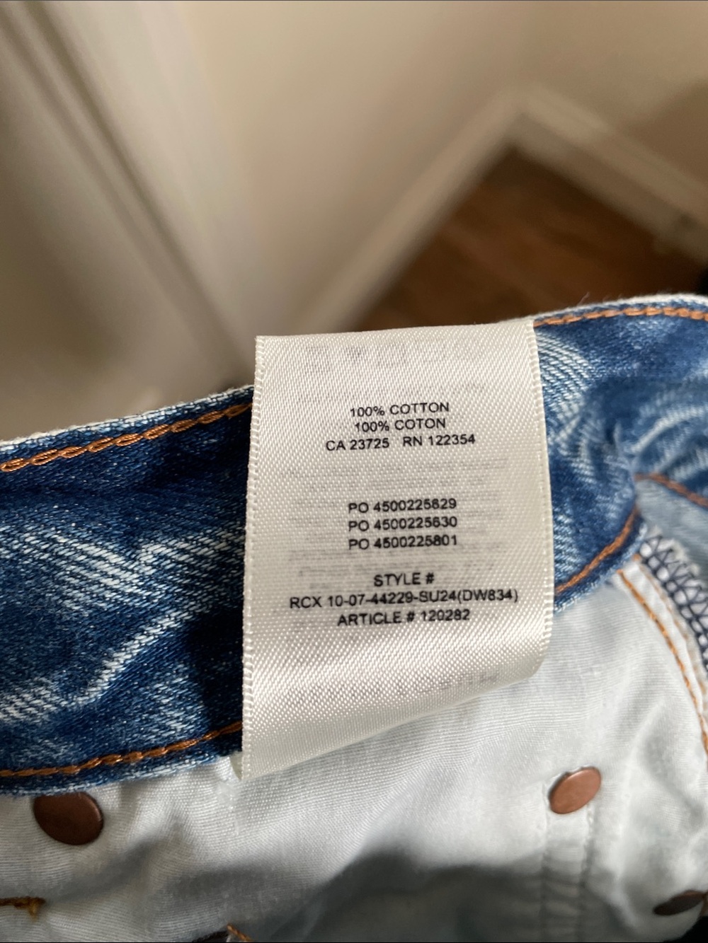 Aritzia Denim Forum 90 mid-rise Cargo Mini Shirt - Blue - 23 - Picture 8 of 9